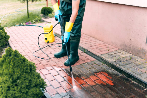 Why Choose Our Certified Pressure Washing Experts for Your Project Needs in Fulton, MO?